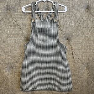 Max Studio Girls 5 Black and White Houndstooth Jumper Dress